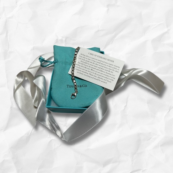 Tiffany & Co. Venetian Link Bracelet - Picture 3 of 6